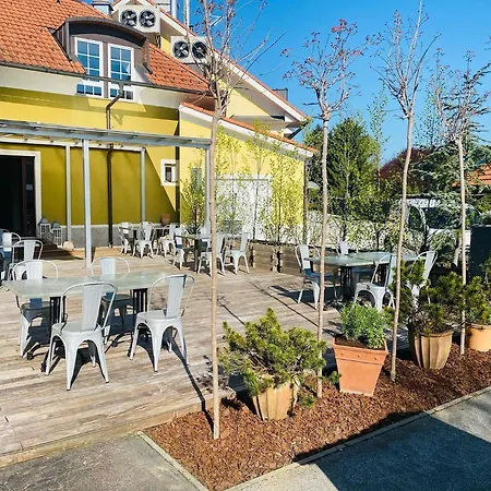 Hotel Plac Ob železnici Loče pri Poljčanah